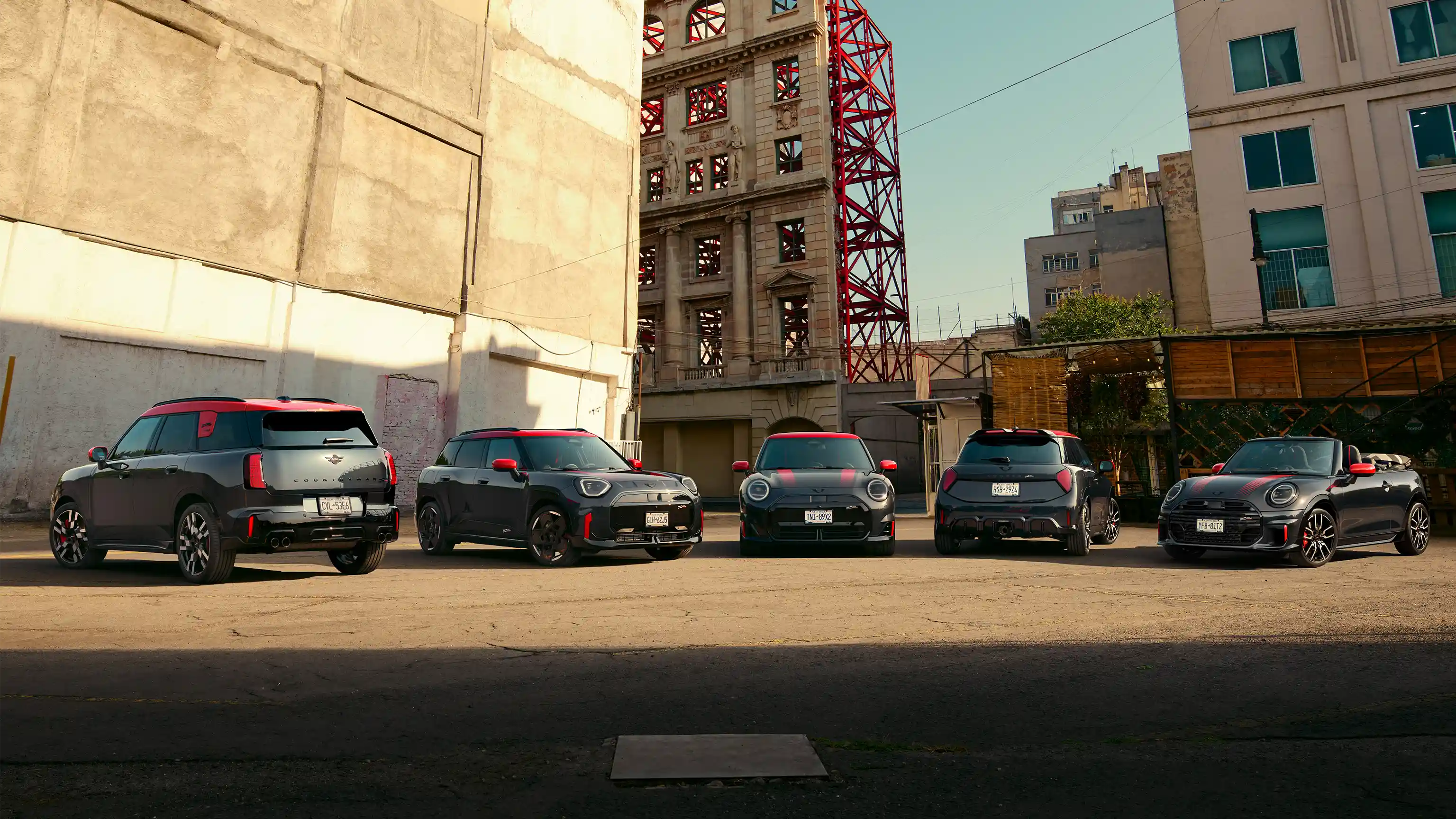 MINI JCW - Täiselektriline MINI Cooper- Eest vaade