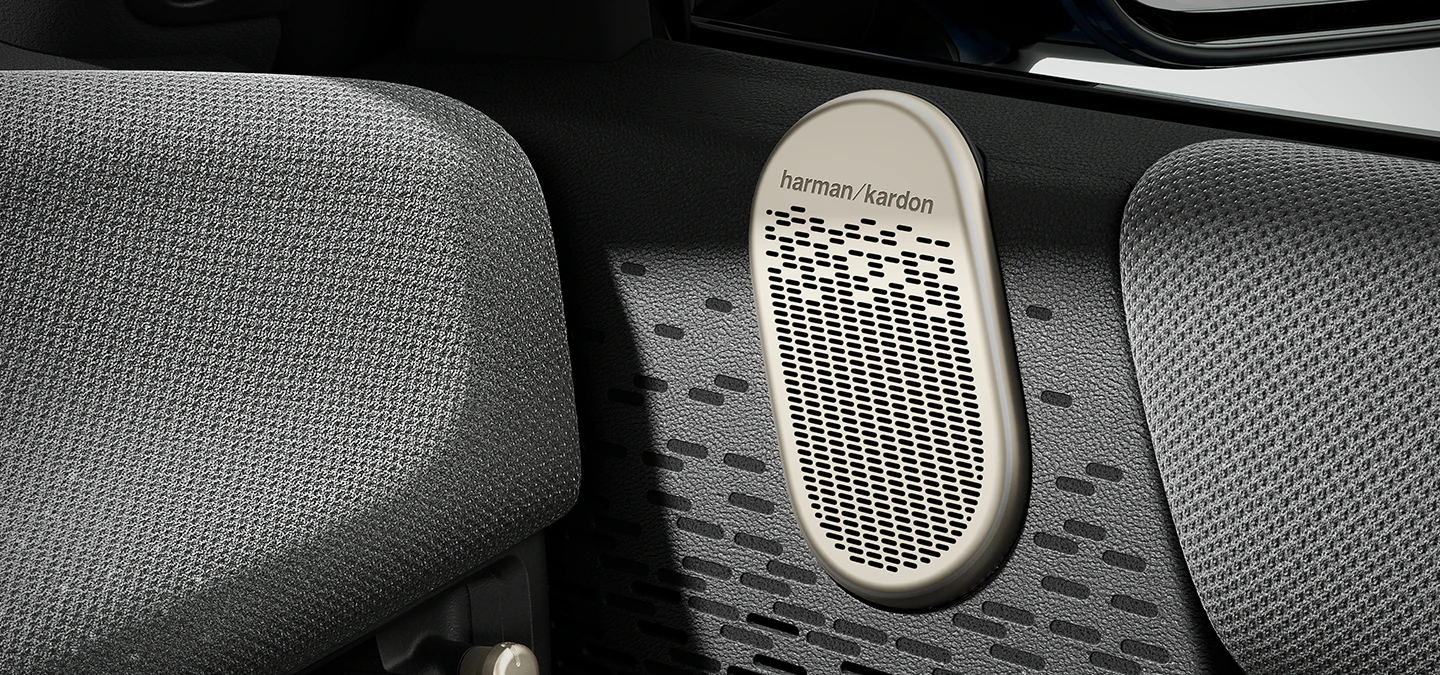 MINI helisüsteemi Harman Kardon Surround Sound System lähivaade.