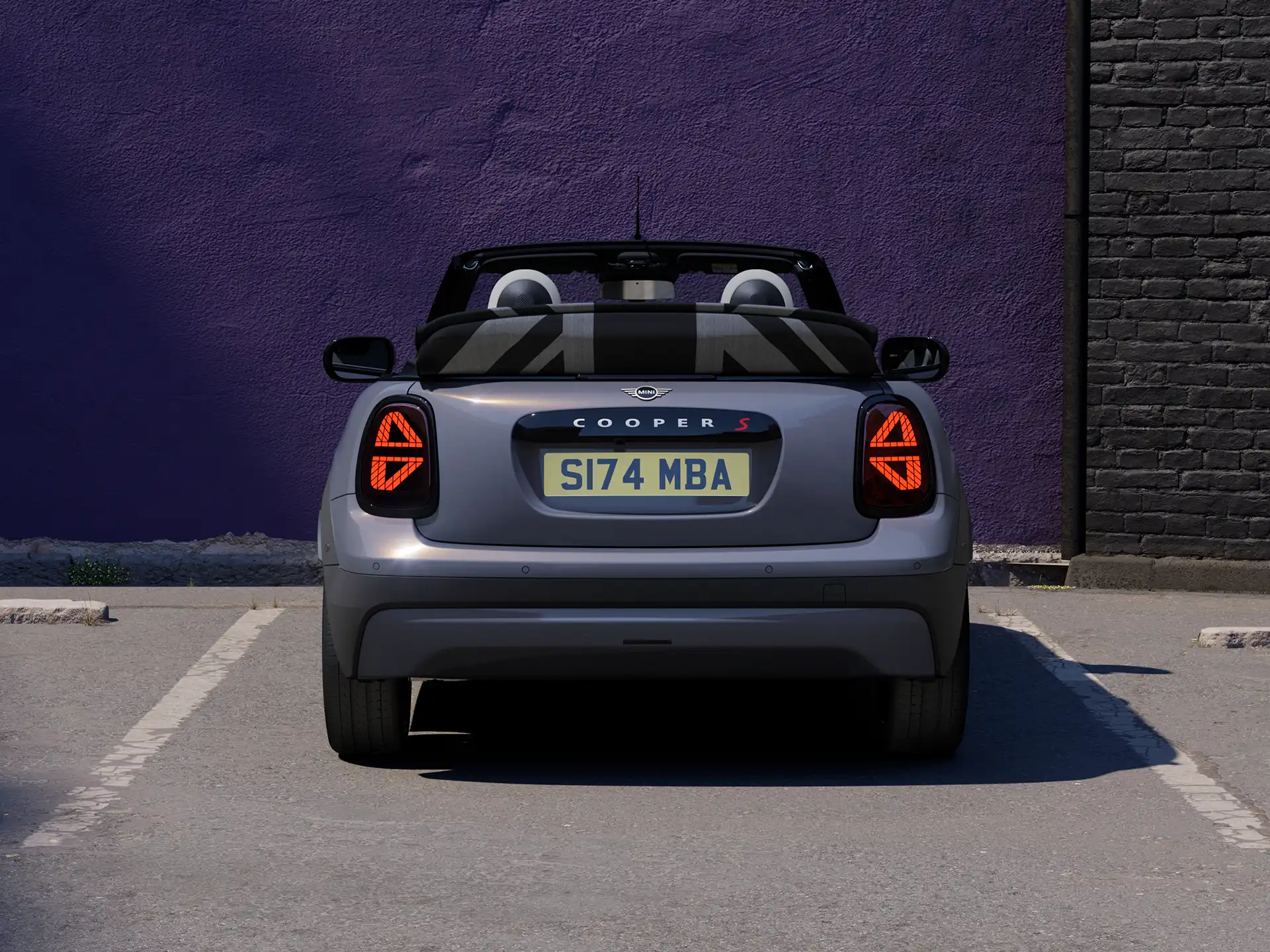 MINI Cooper Convertible – sõidukogemus – funktsioon Easy Load