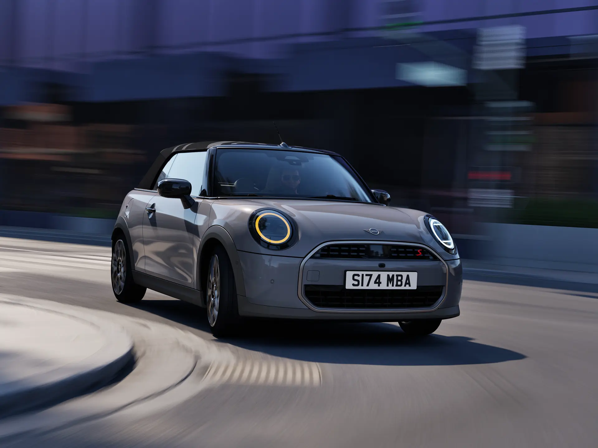 MINI Cooper Convertible – välimus – sissejuhatav video