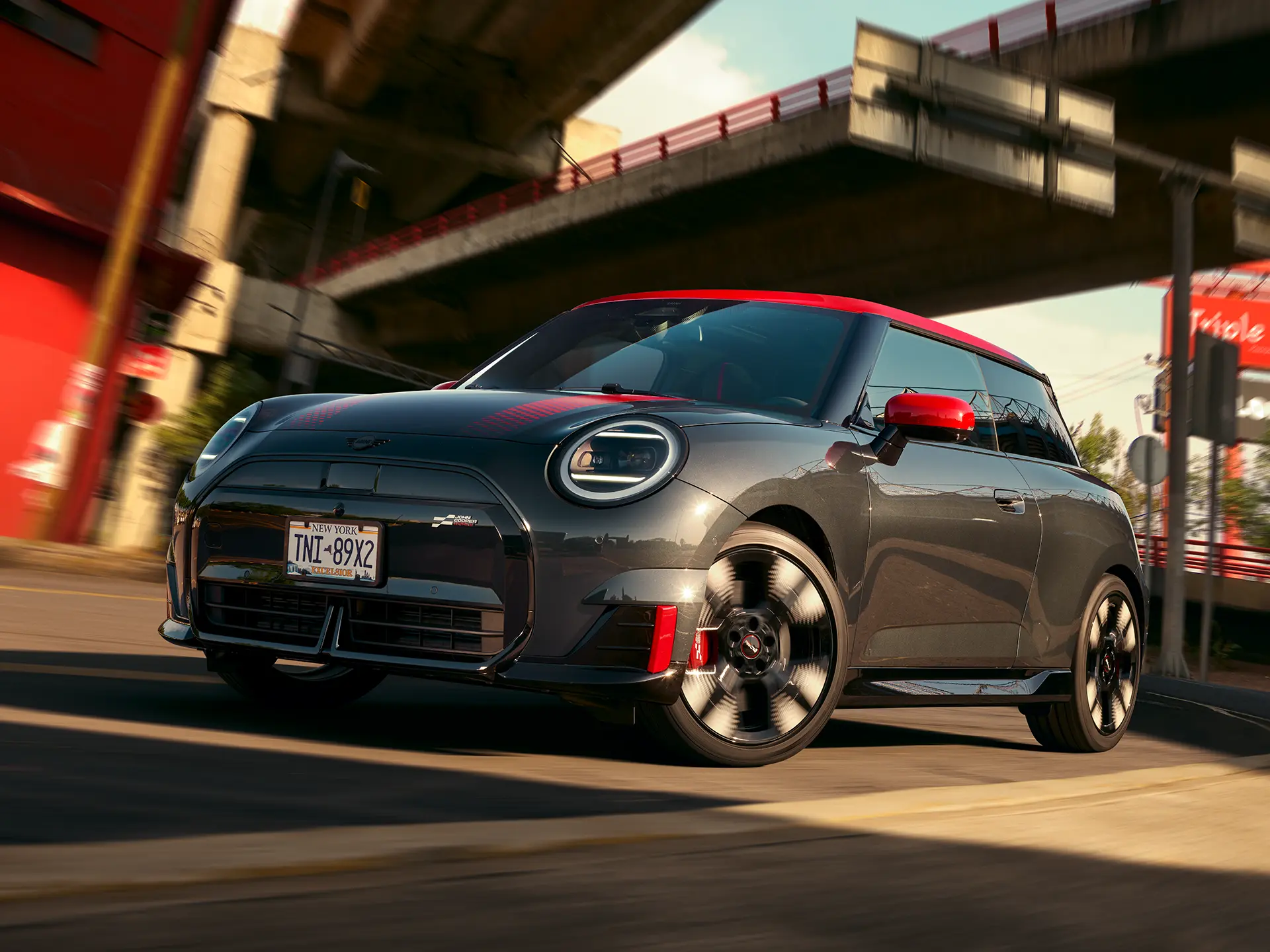 MINI John Cooper Works – J01 JCW külgvaade