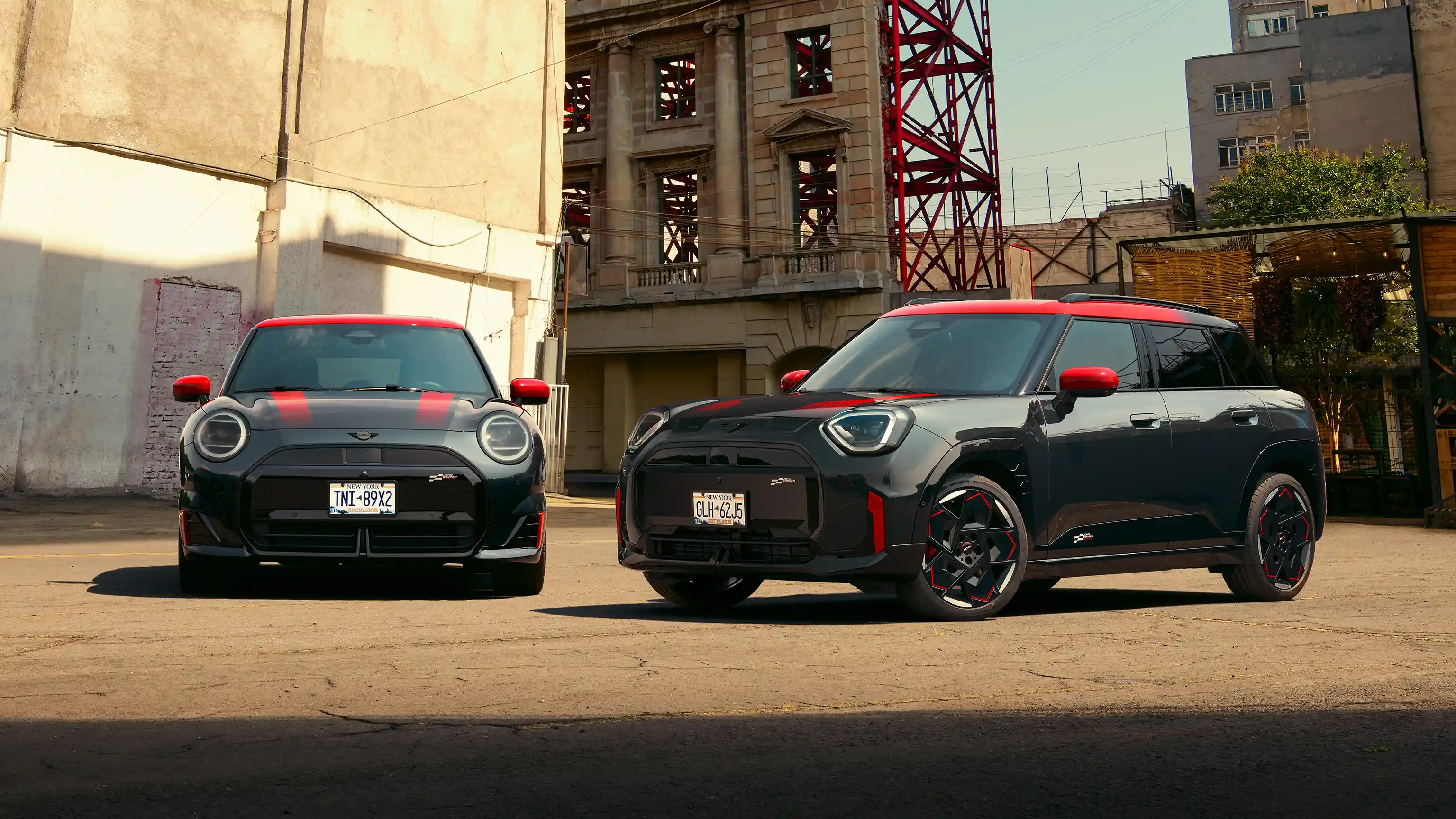 Mini John Cooper Works – Family Shot