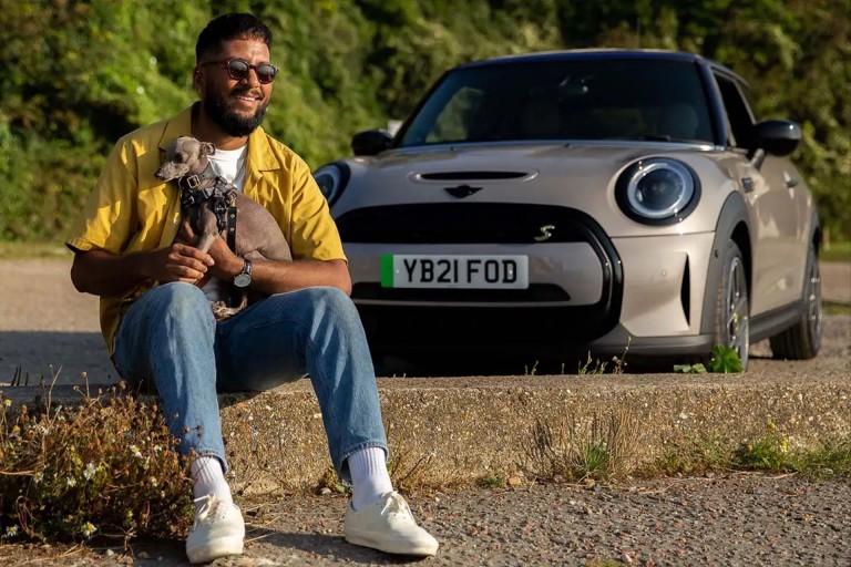 MINI e-liikuvuse lood – Monwar – esimene kogemus elektriautoga