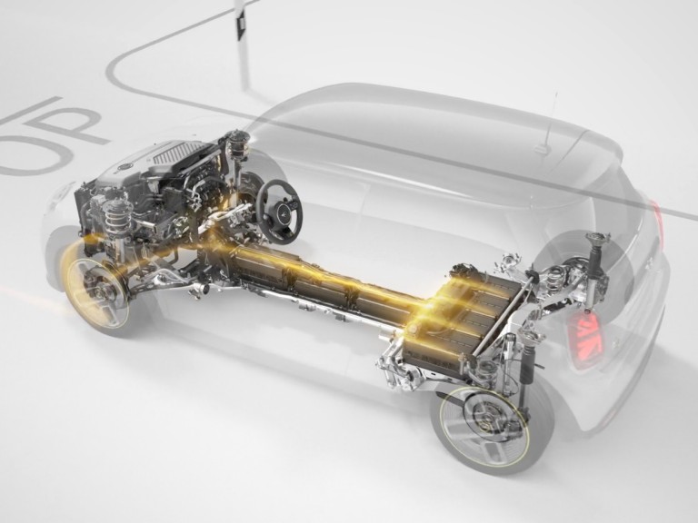 MINI elektriline liikuvus – MINI Electric – ühe pedaaliga sõitmine