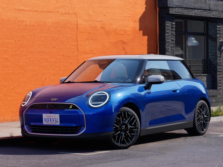 MINI elektromobiilsus – perekond – Cooper