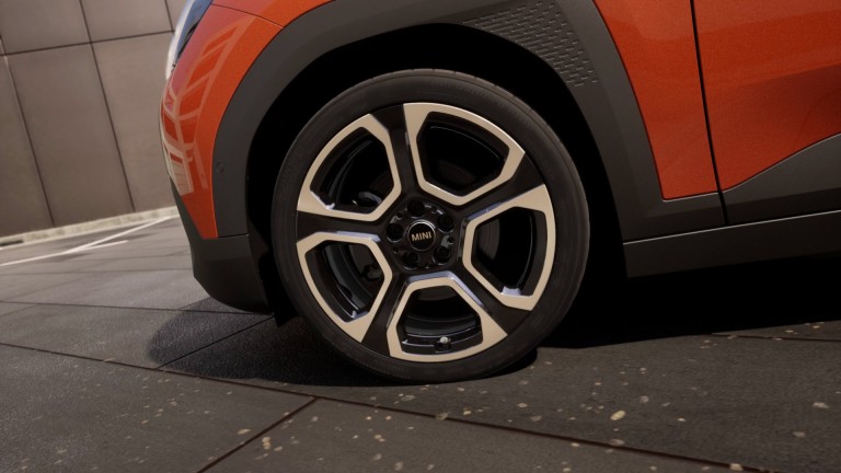 Täiselektriline MINI Aceman – Välimus – Kergmetallveljed