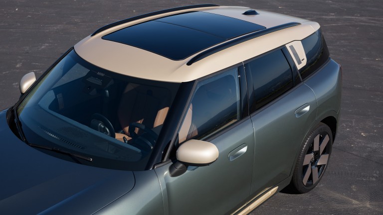 Täiselektriline MINI Countryman – välisilme – galerii – 03
