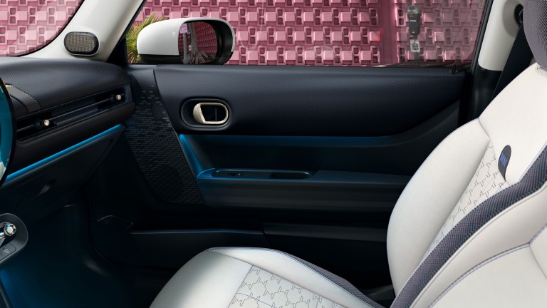 MINI Cooper, kolmeukseline – mosaiik – salong