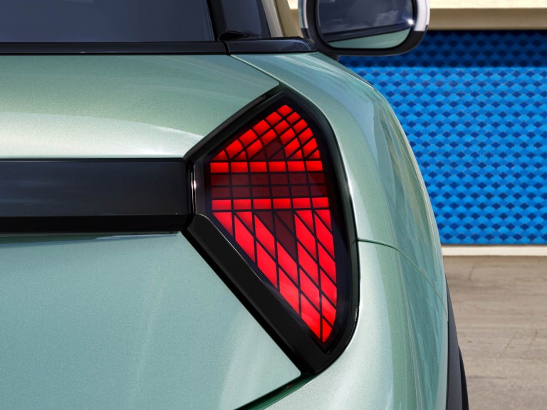 MINI Cooper, kolmeukseline – välisilme – tagatuled