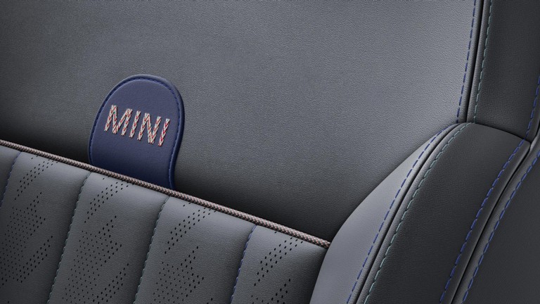 MINI Cooper, kolmeukseline – salong – galerii – istmed stiilis two