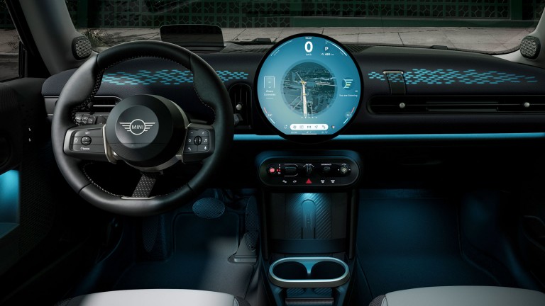 MINI Cooper, kolmeukseline – salong – kogemusrežiimide galerii – rool