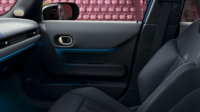 MINI Cooper, viieukseline – salong – kõrghetked